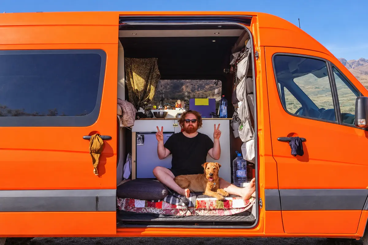 Jerry Ylkänen – Van Life -sarjan ohjaaja ja kuvaaja