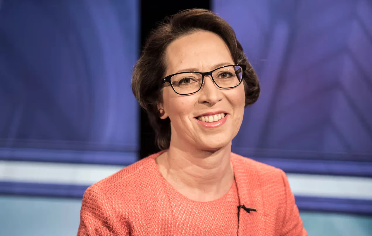 Sari Essayah isä – mitä hänen perhetaustastaan tiedetään?
